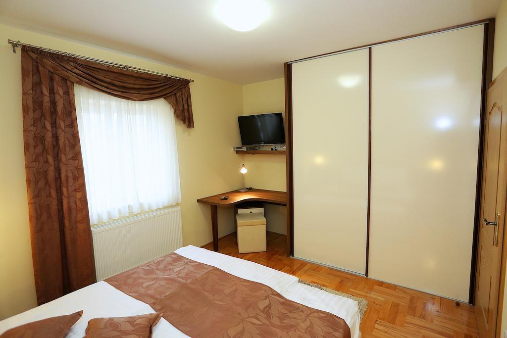 Apartments Ivana - Iva Zadar Kamer foto