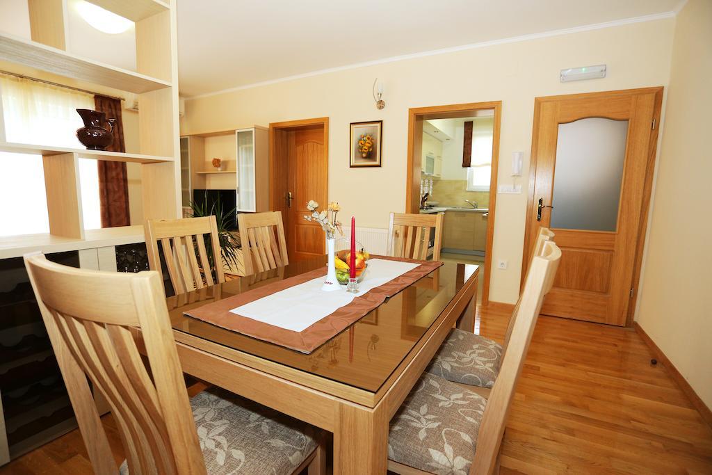 Apartments Ivana - Iva Zadar Kamer foto