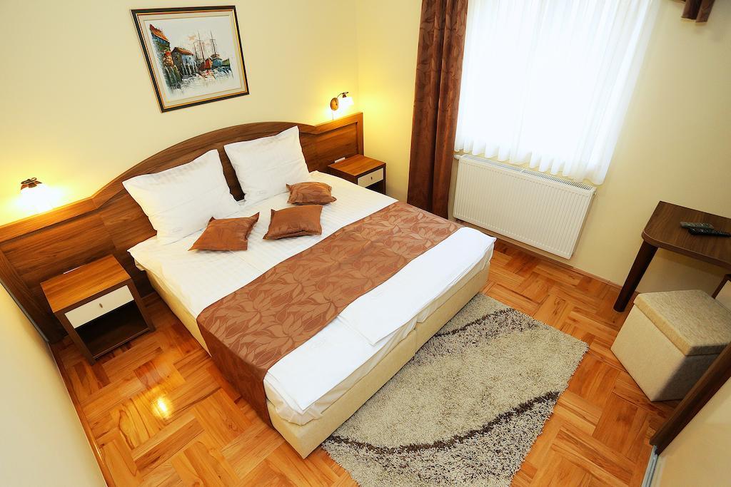 Apartments Ivana - Iva Zadar Kamer foto