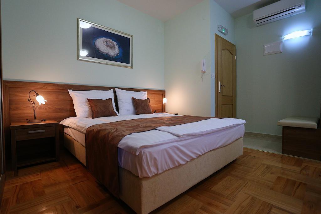 Apartments Ivana - Iva Zadar Kamer foto