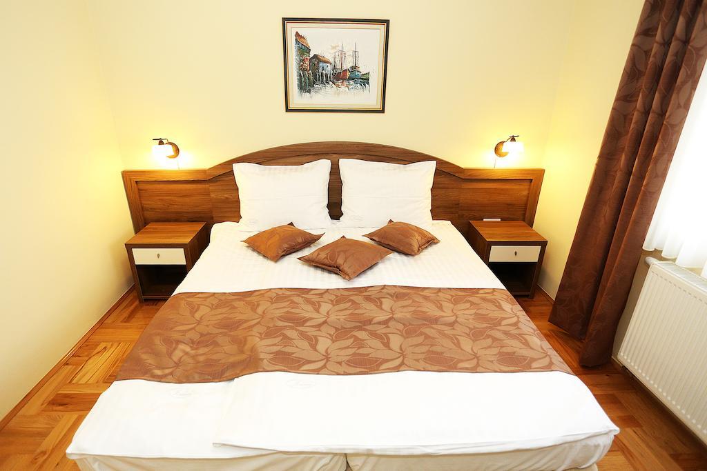 Apartments Ivana - Iva Zadar Kamer foto
