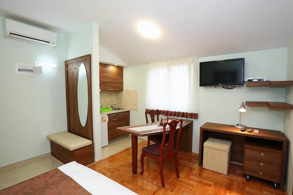 Apartments Ivana - Iva Zadar Kamer foto