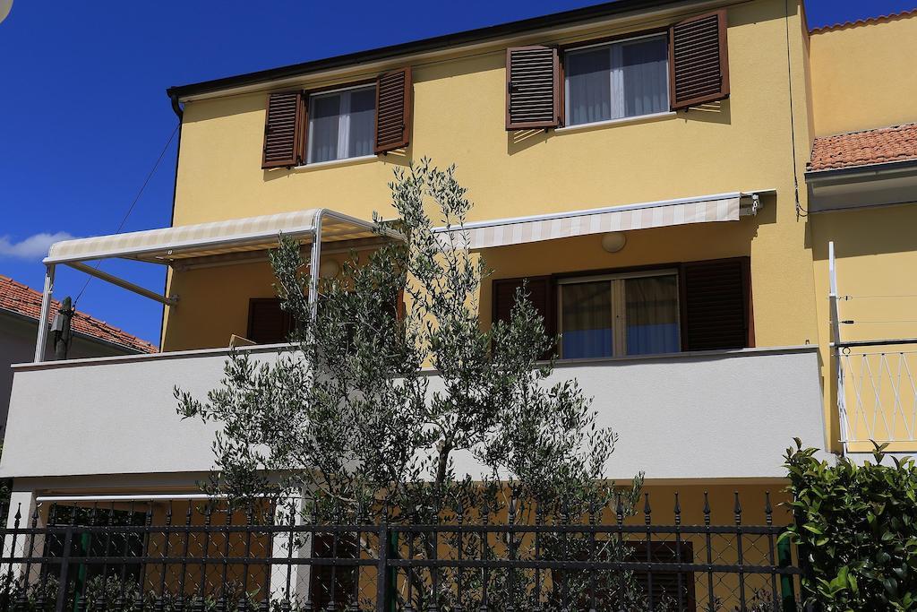 Apartments Ivana - Iva Zadar Buitenkant foto