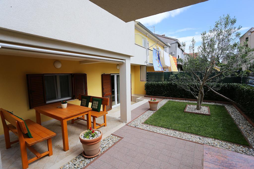 Apartments Ivana - Iva Zadar Buitenkant foto